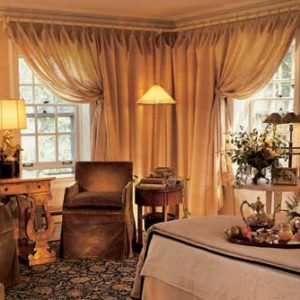 Những Mẫu Rèm Cửa Đẹp Tied Together 300x300 - Những Mẫu Rèm Cửa Đẹp